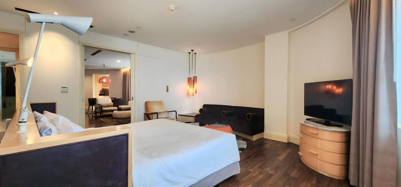 Elizabeth Suite